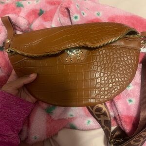 Fake leather purse